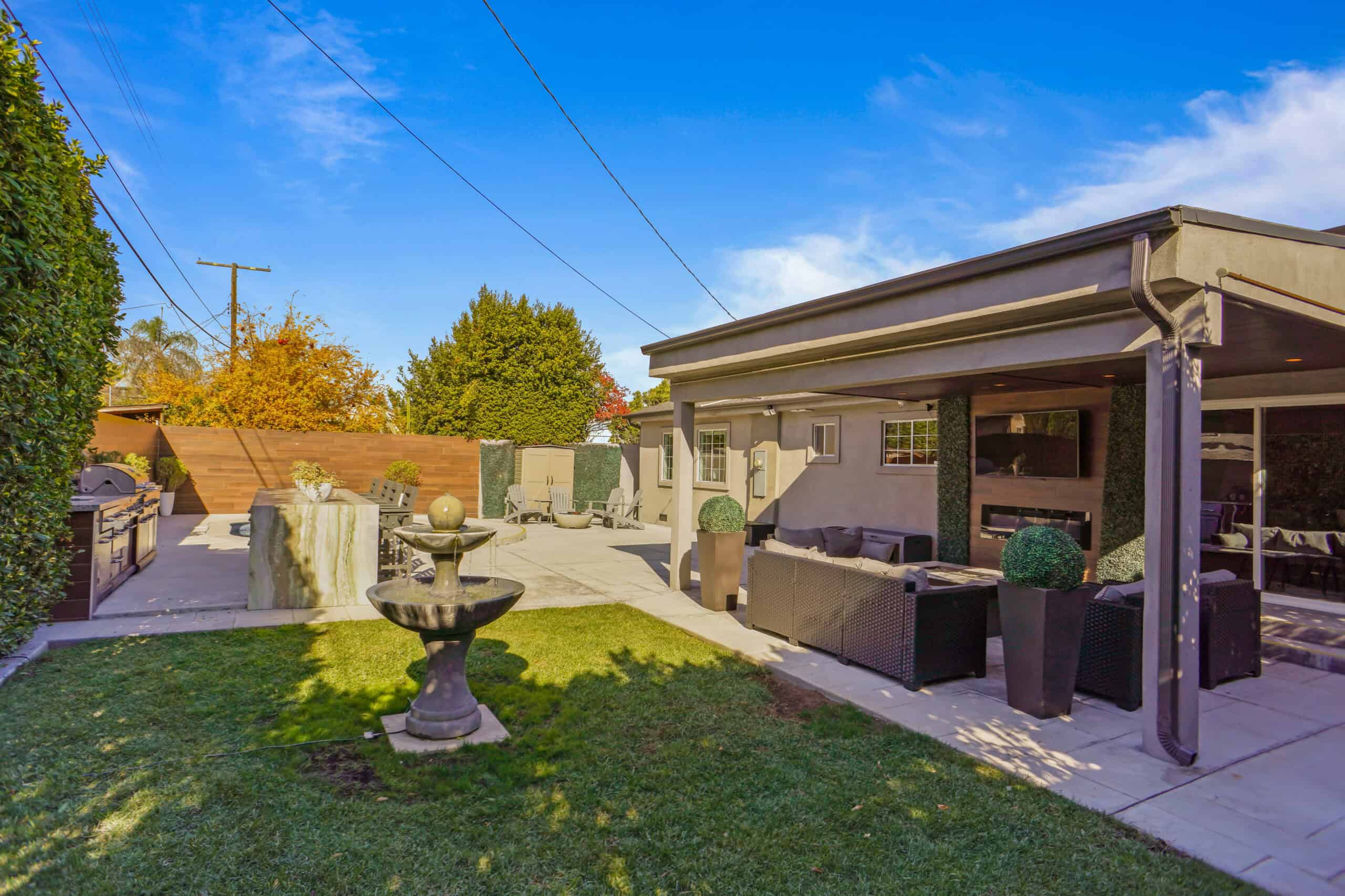 64-Beautiful Backyard II (5)